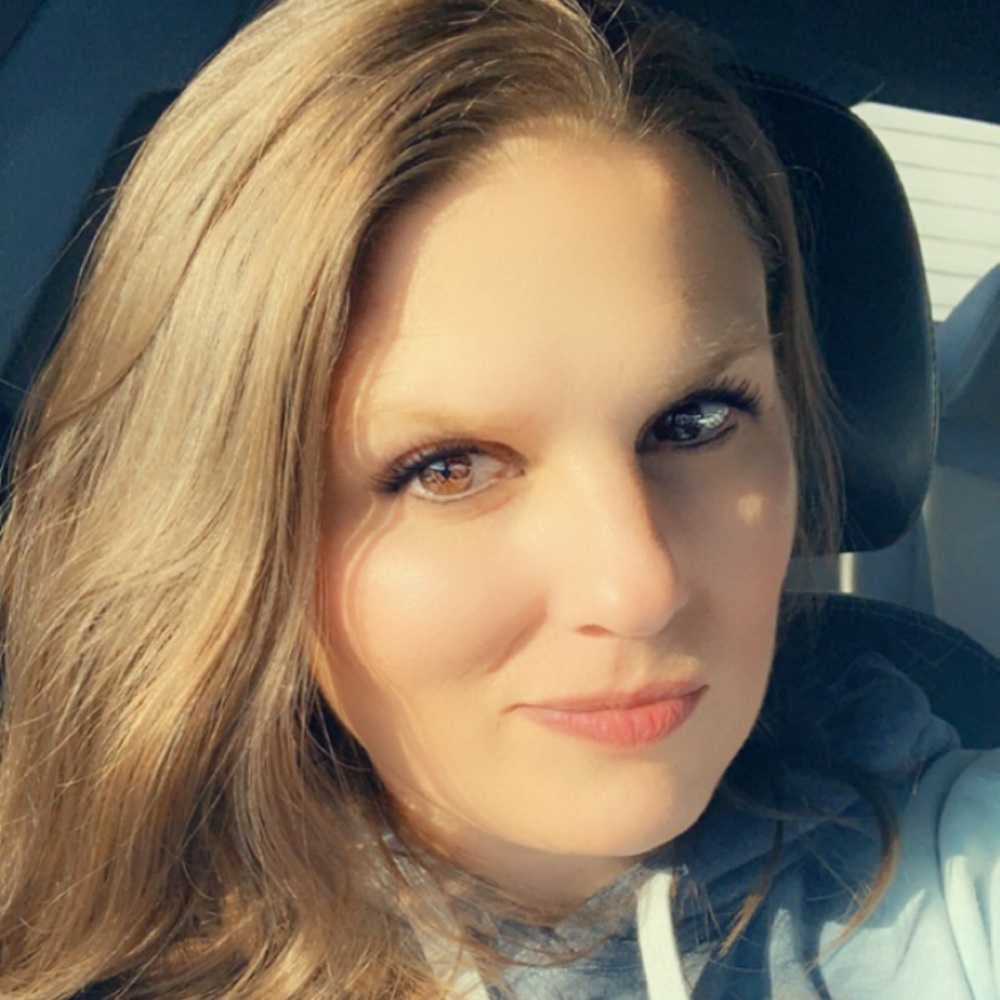 Meet your Posher, Nichole